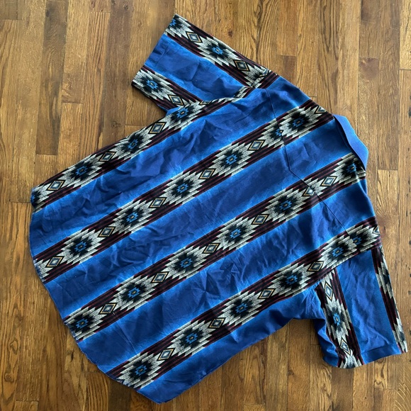 Vintage Wrangler Aztec Southwestern Pearl Snap Button Down - Picture 2 of 4